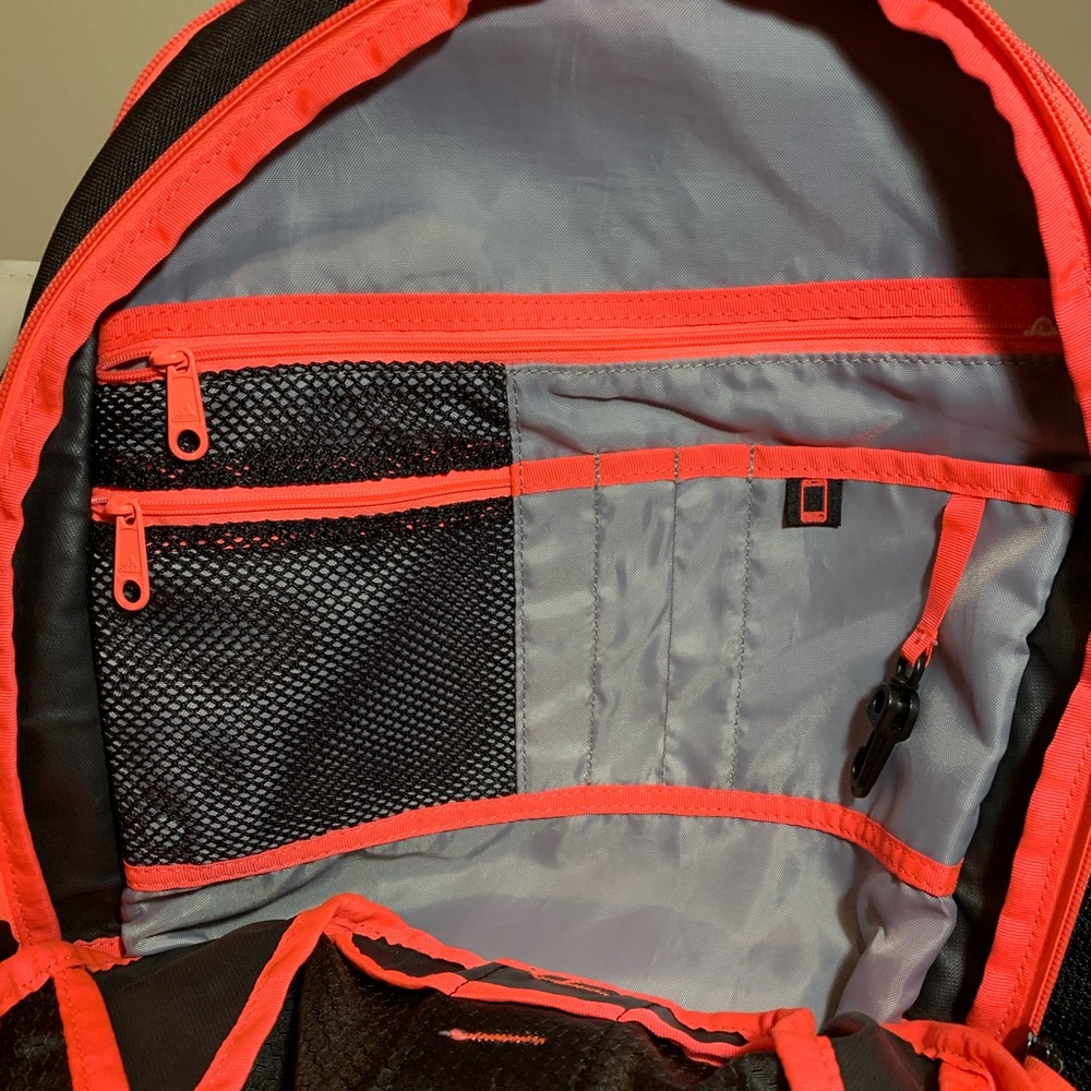 Adidas sporting backpack - Picture 4 of 6